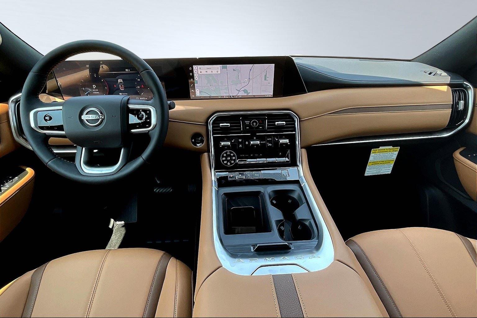 2025 Nissan Armada SL photo 5