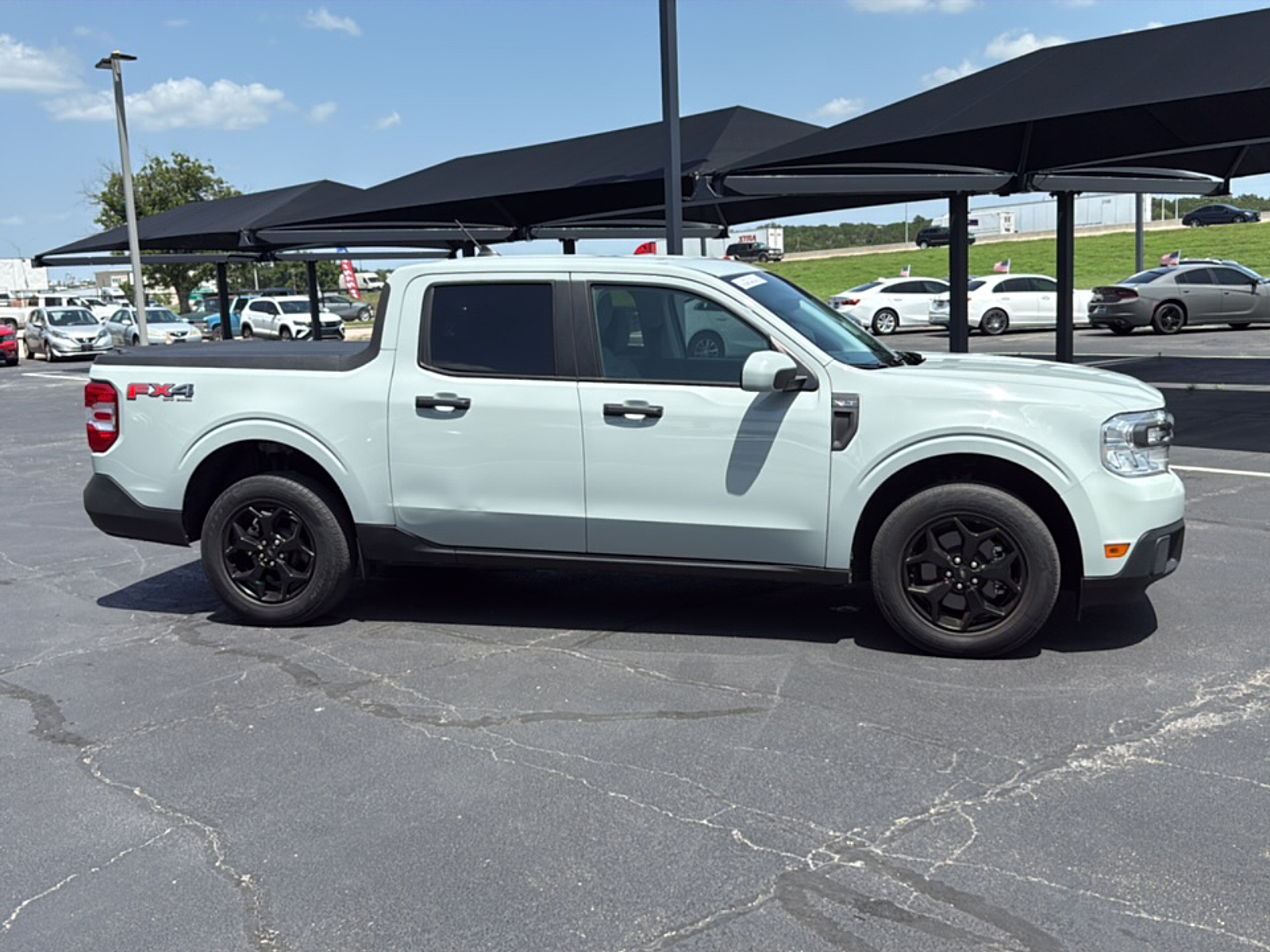 2022 Ford Maverick XLT photo 3