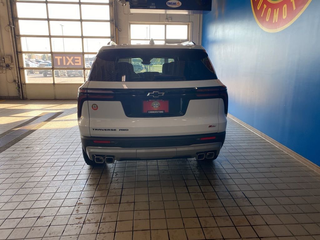 2026 Chevrolet Traverse Z71 photo 14