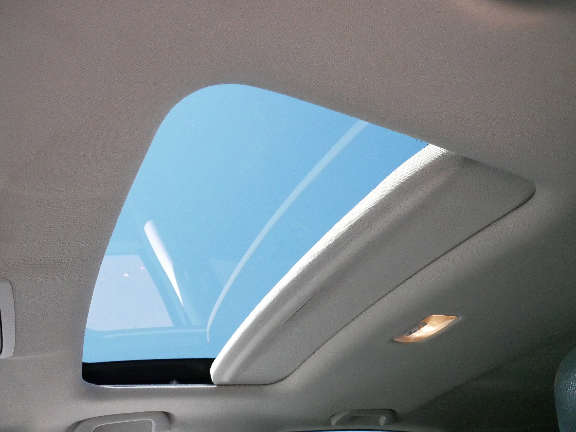 2015 Honda CR-V Touring photo 29
