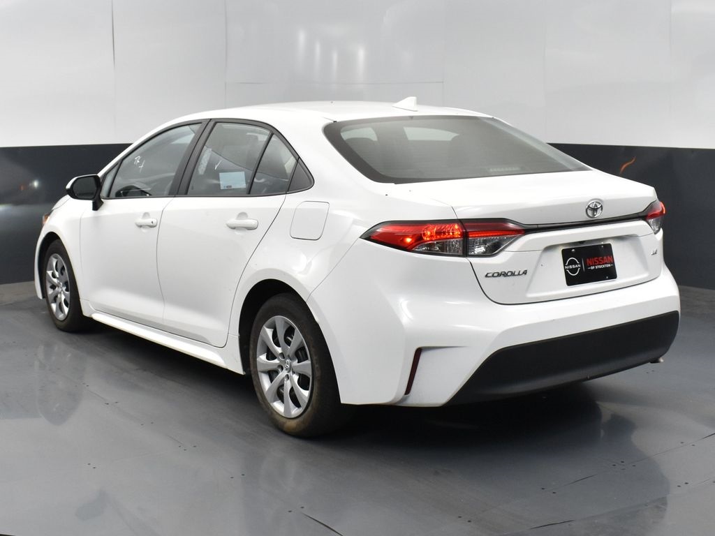 2024 Toyota Corolla LE photo 5