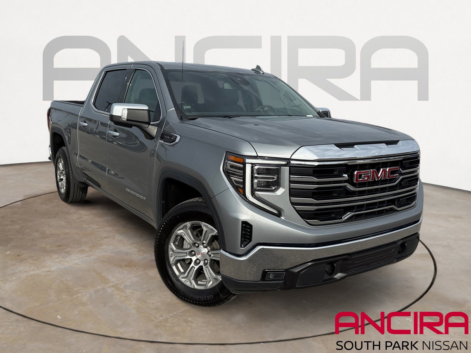 2024 GMC Sierra 1500 SLT's photo