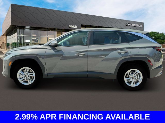 2025 Hyundai Tucson SE photo 3