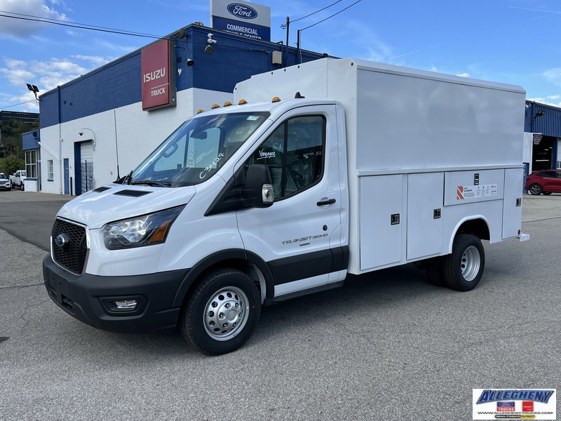 2025 Ford Transit Chassis Cab Base's photo