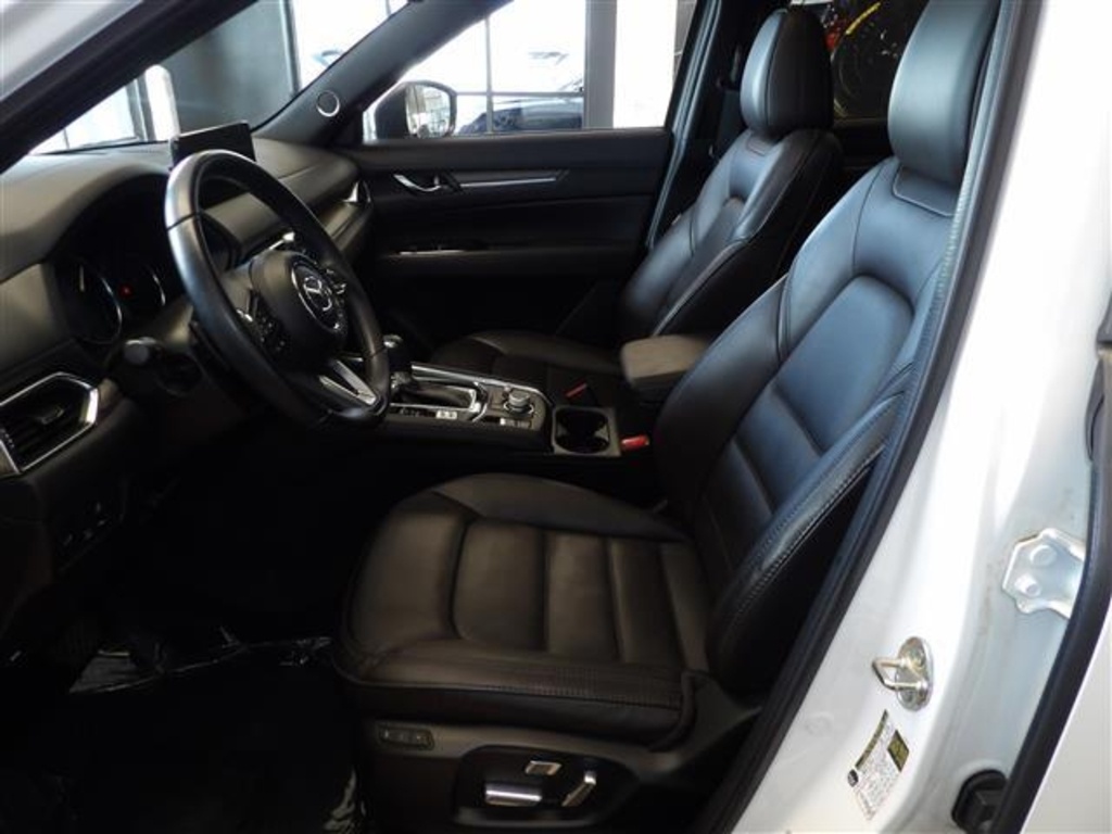 2022 Mazda CX-5 2.5 Turbo Signature photo 25