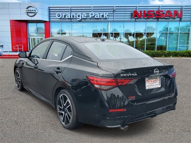 2025 Nissan Sentra SR photo 2