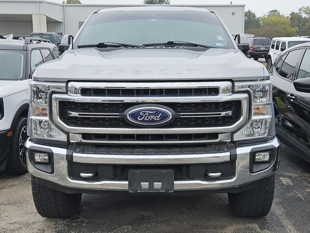 2022 Ford F-250 Lariat photo 2