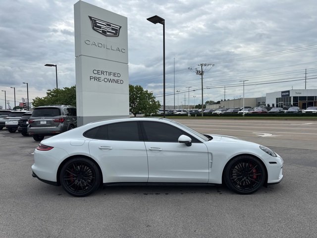 2018 Porsche Panamera Turbo photo 4