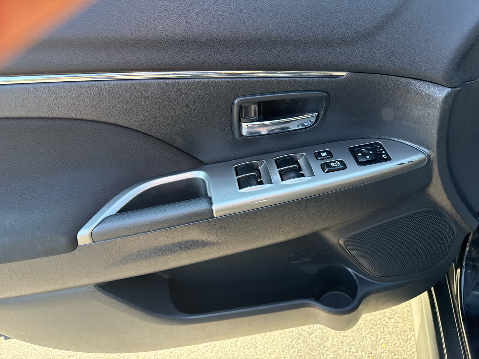2019 Mitsubishi Outlander Sport SE photo 8