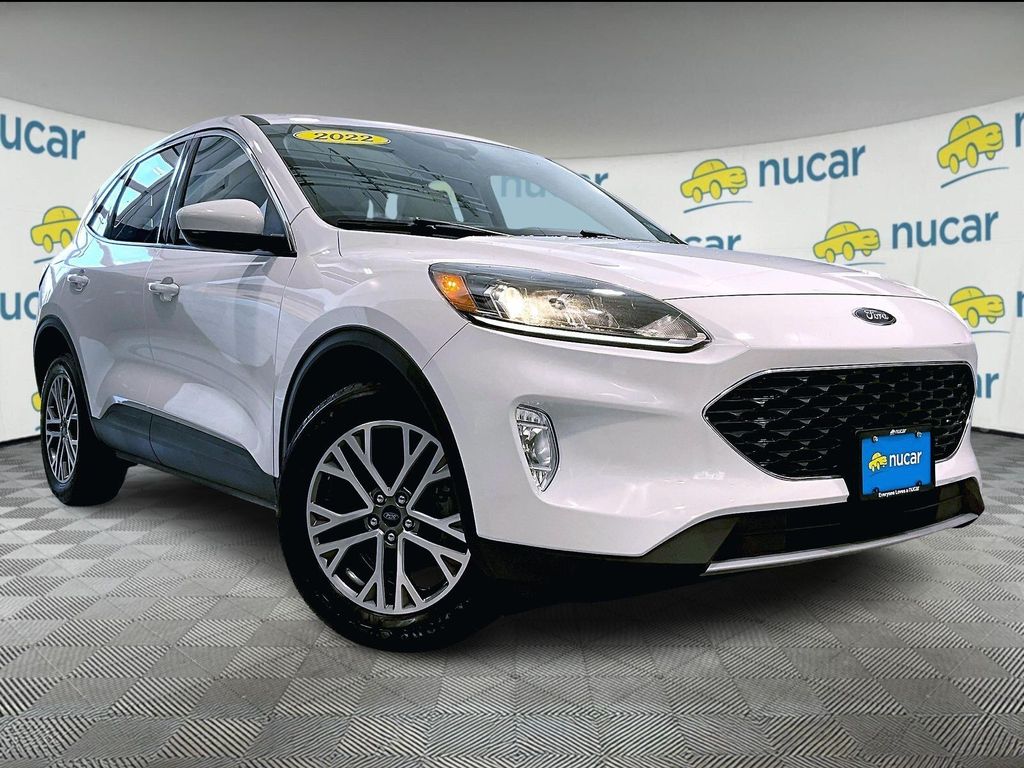 2022 Ford Escape SEL's photo