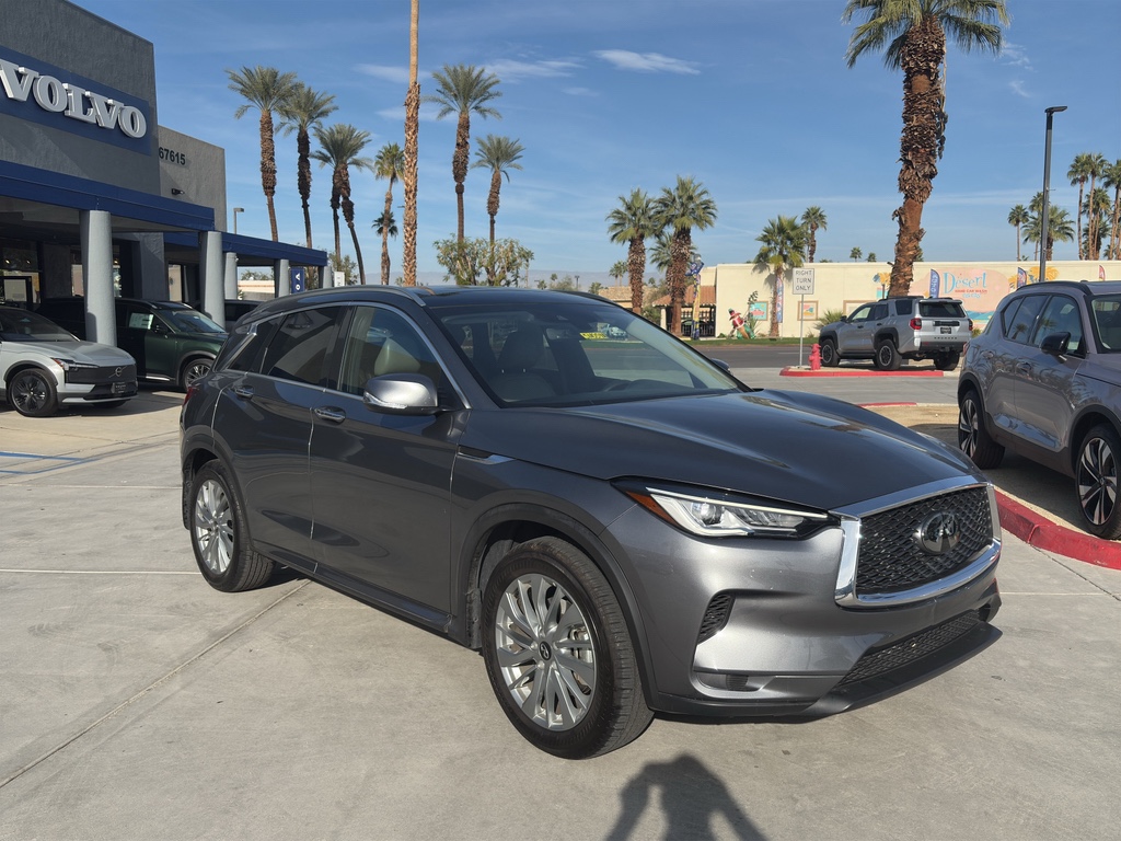 2023 INFINITI QX50 Luxe's photo