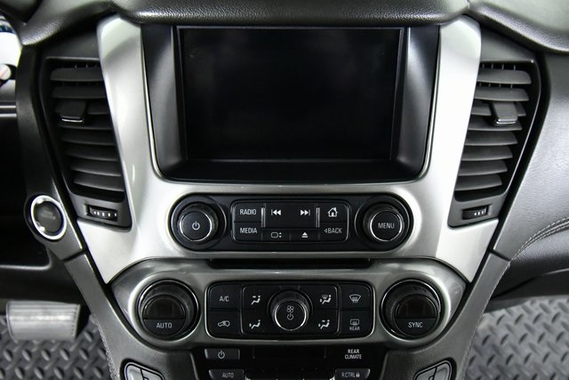 2018 Chevrolet Tahoe LT photo 3