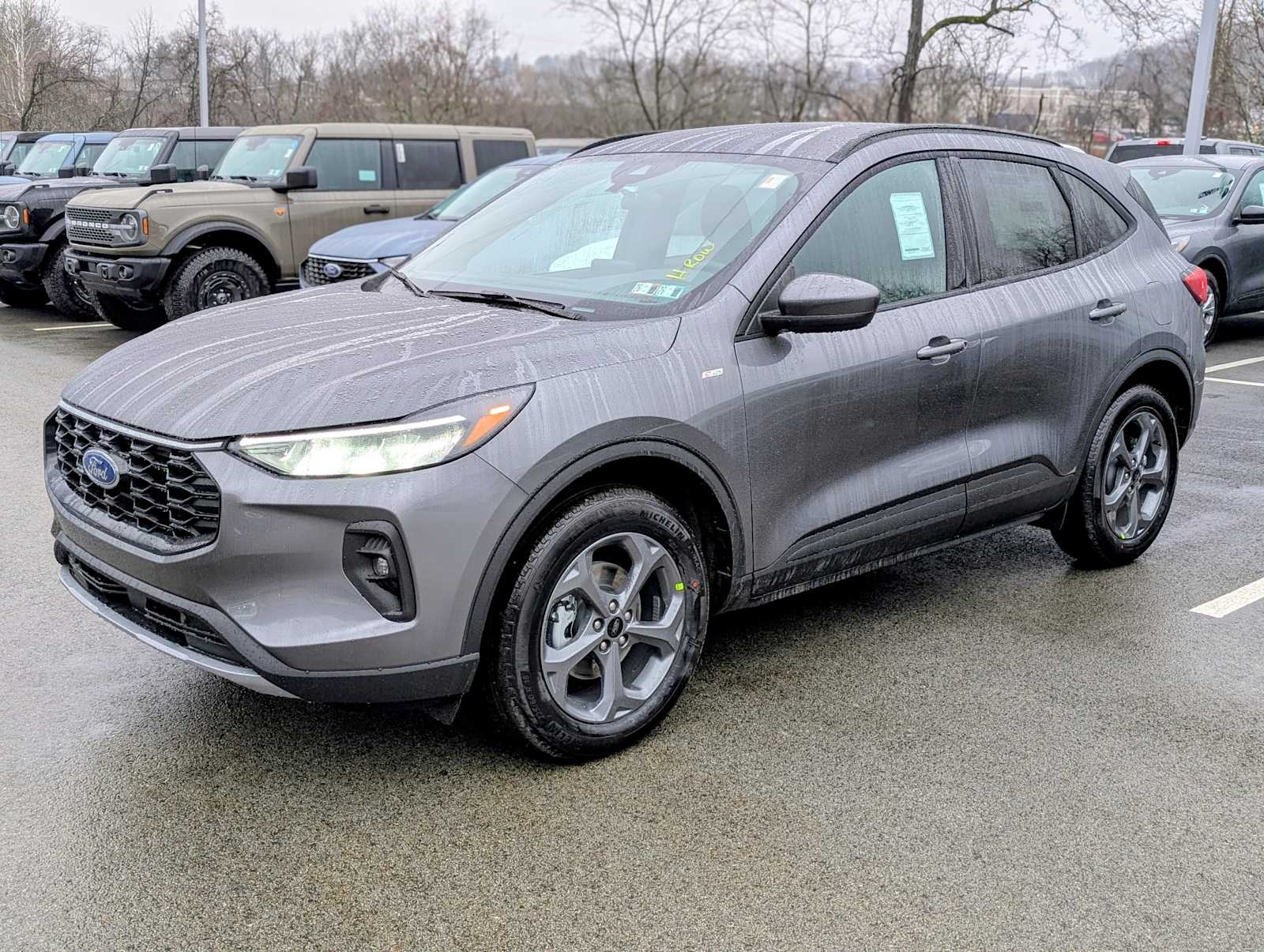 2026 Ford Escape ST-Line Select's photo