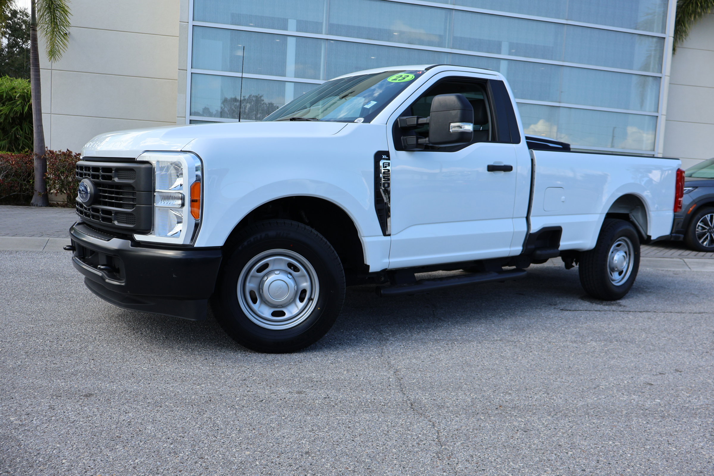 2023 Ford F-250 Super Duty XL's photo
