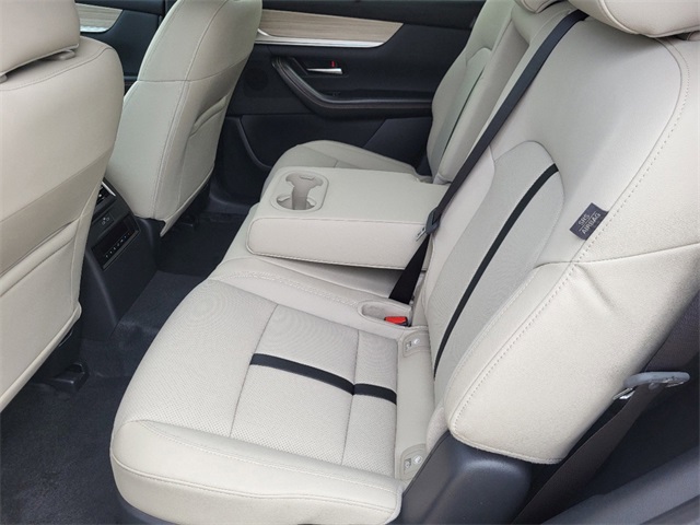 2025 Mazda CX-70 Plug-in Hybrid Premium photo 11
