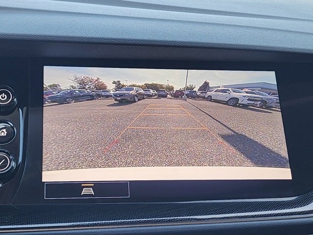 2021 Buick Envision Essence photo 8
