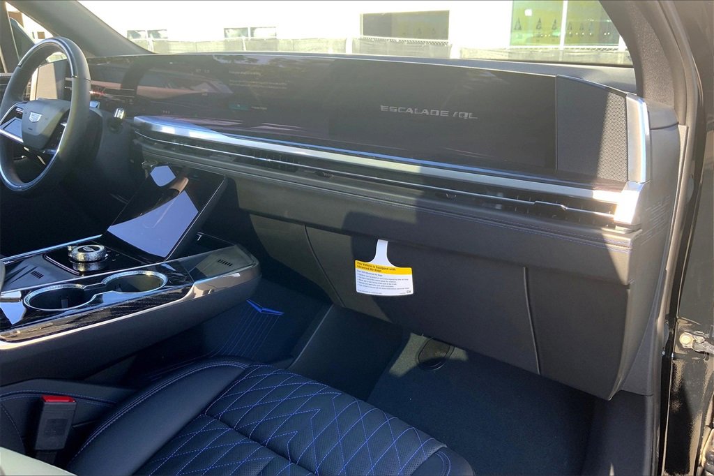 2026 Cadillac Escalade Sport photo 29