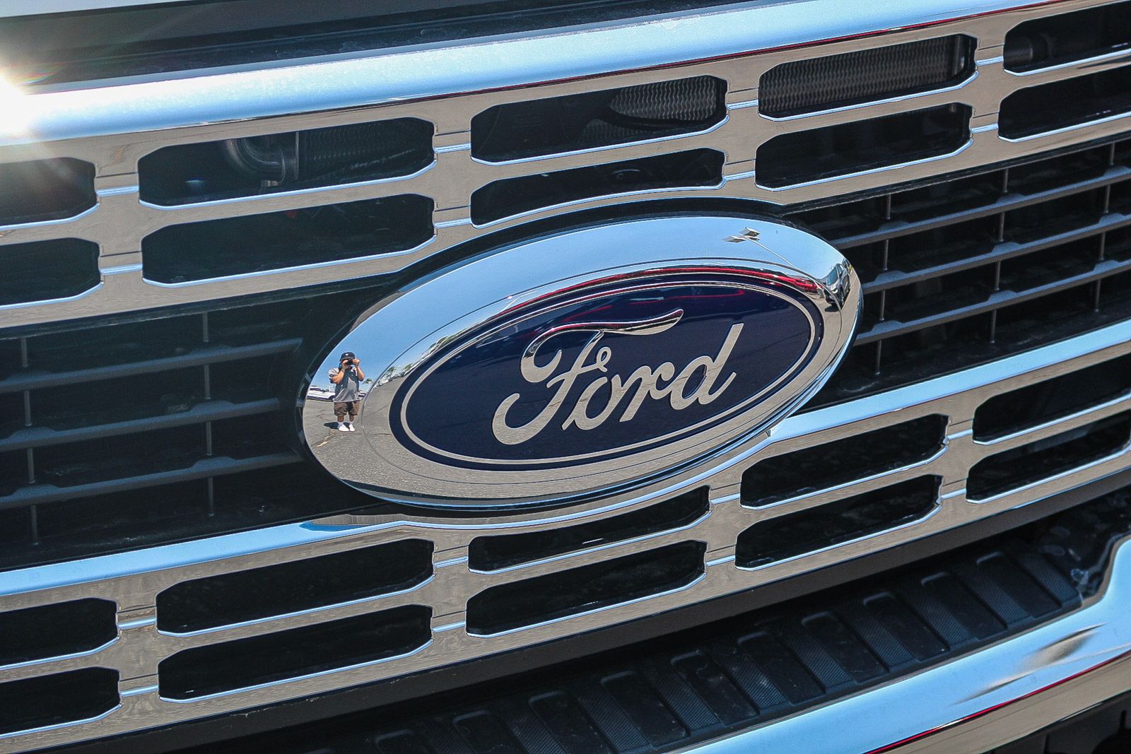 2025 Ford F-350 XL photo 4