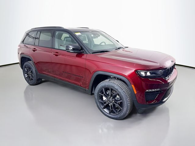 2025 Jeep Grand Cherokee Limited's photo