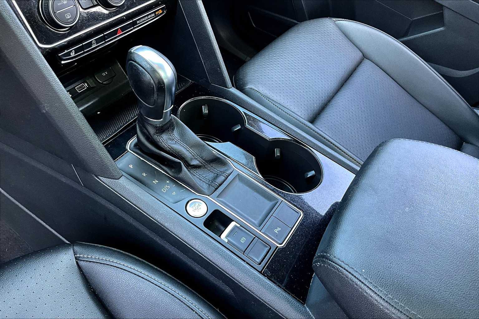 2019 Volkswagen Atlas V6 SEL photo 15