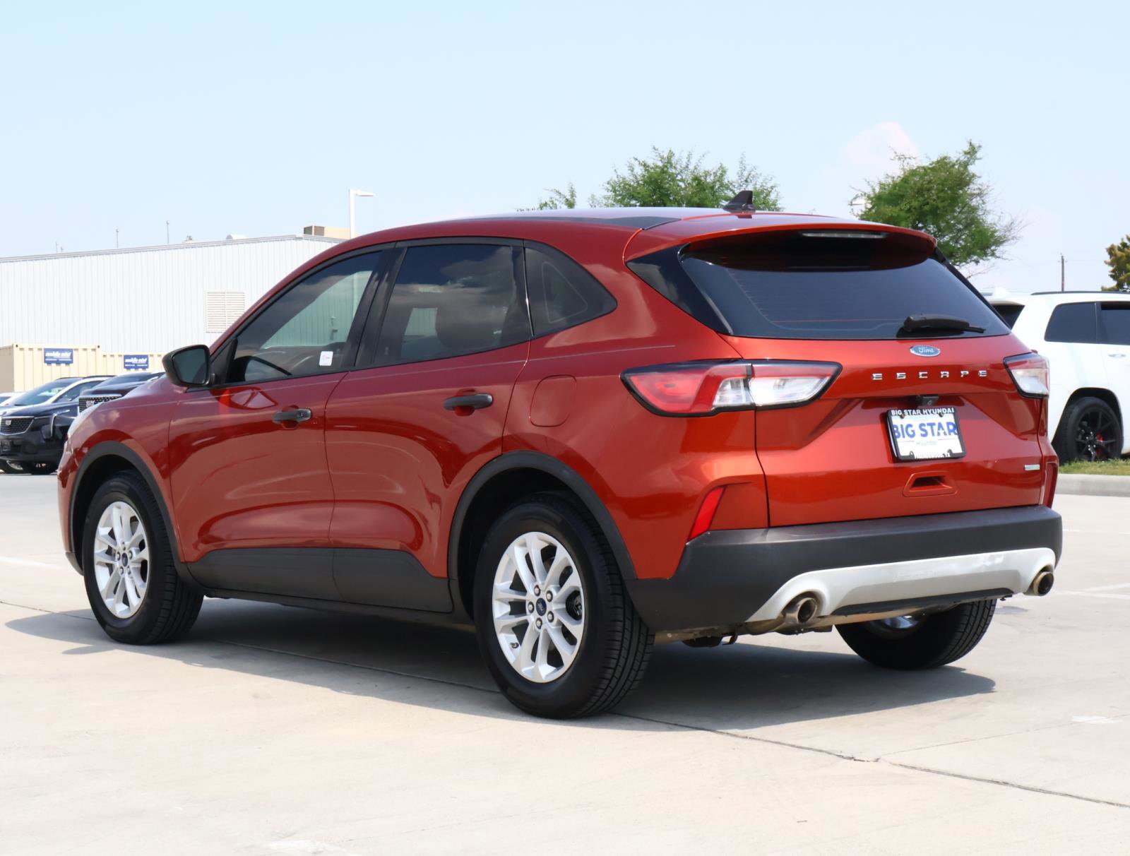 2020 Ford Escape S photo 3