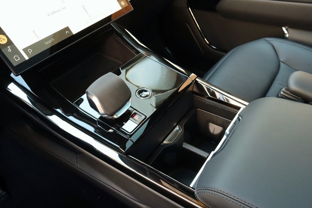 2025 LAND ROVER RANGE ROVER SPORT - Image 25