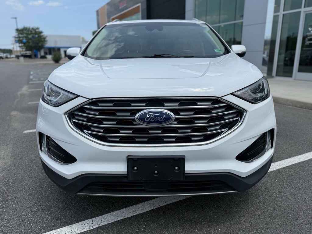 2020 Ford Edge SEL photo 10