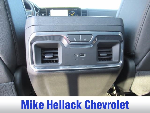 2023 Chevrolet Silverado 1500 LTZ photo 19