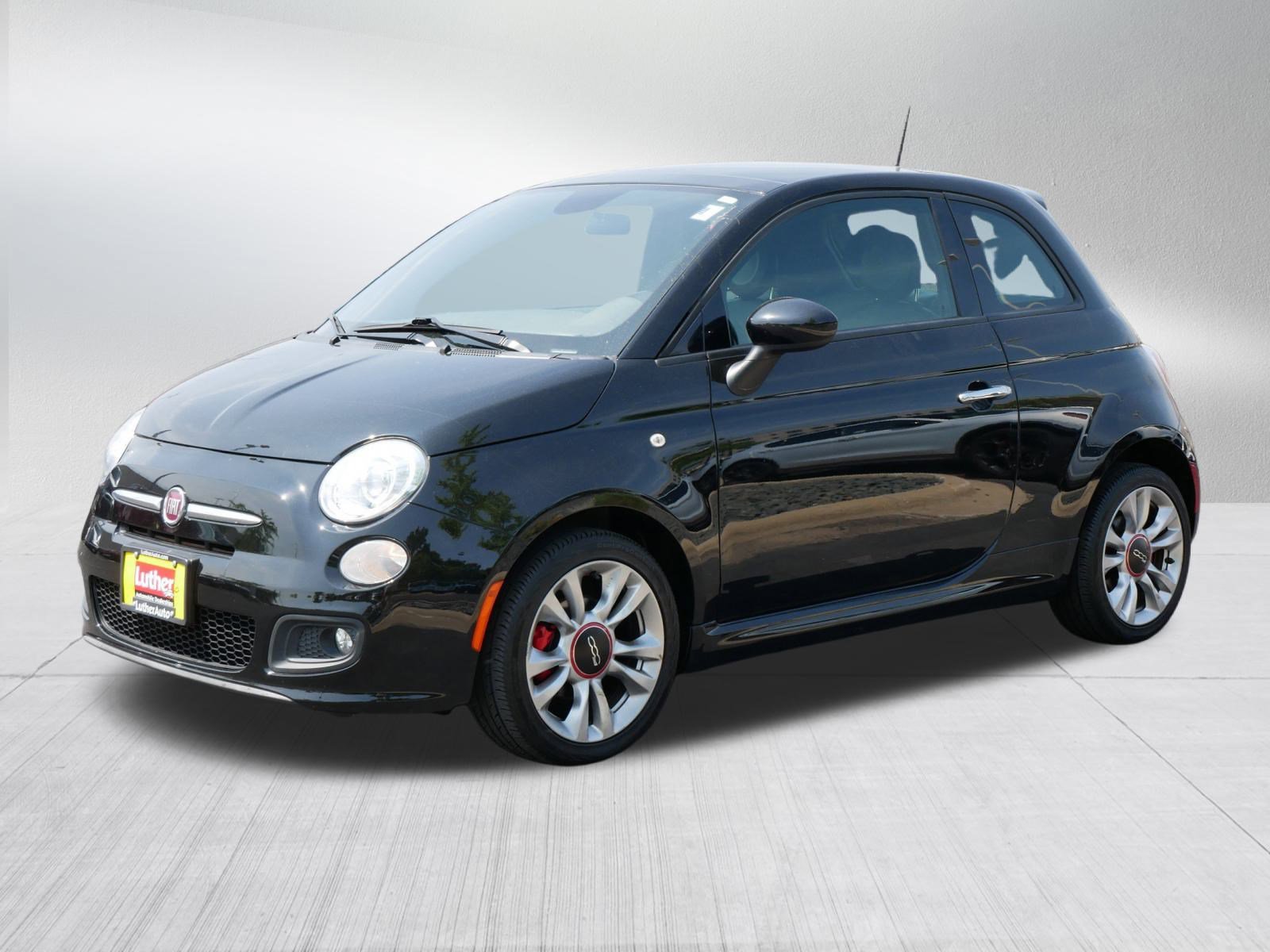 2015 Fiat 500 Sport photo 3