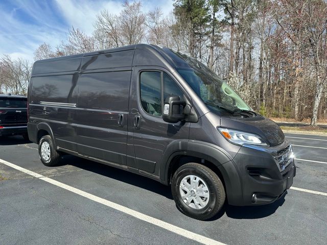 2025 Ram ProMaster 2500 Cargo Van photo 2