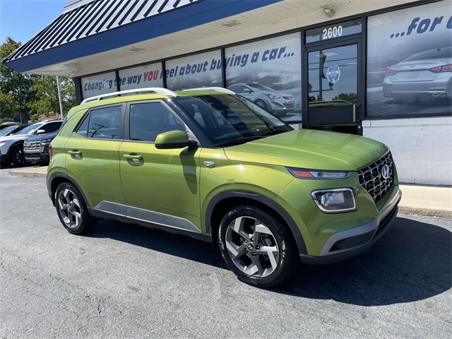 2022 Hyundai Venue SEL