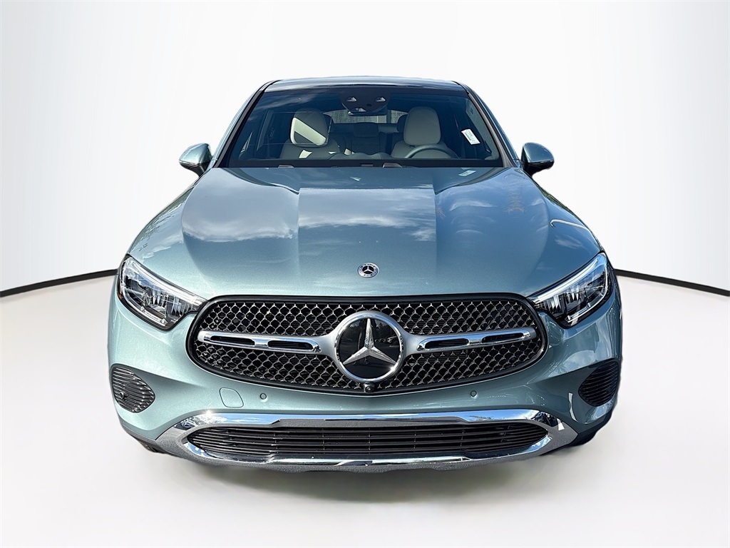 2026 Mercedes Benz GLC 300 4MATIC photo 2