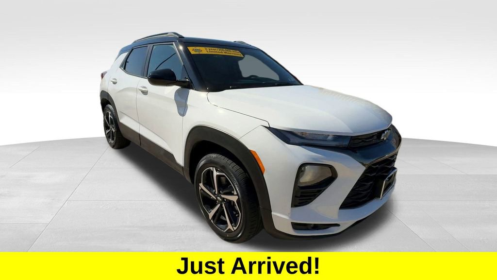 2023 Chevrolet Trailblazer RS photo 2