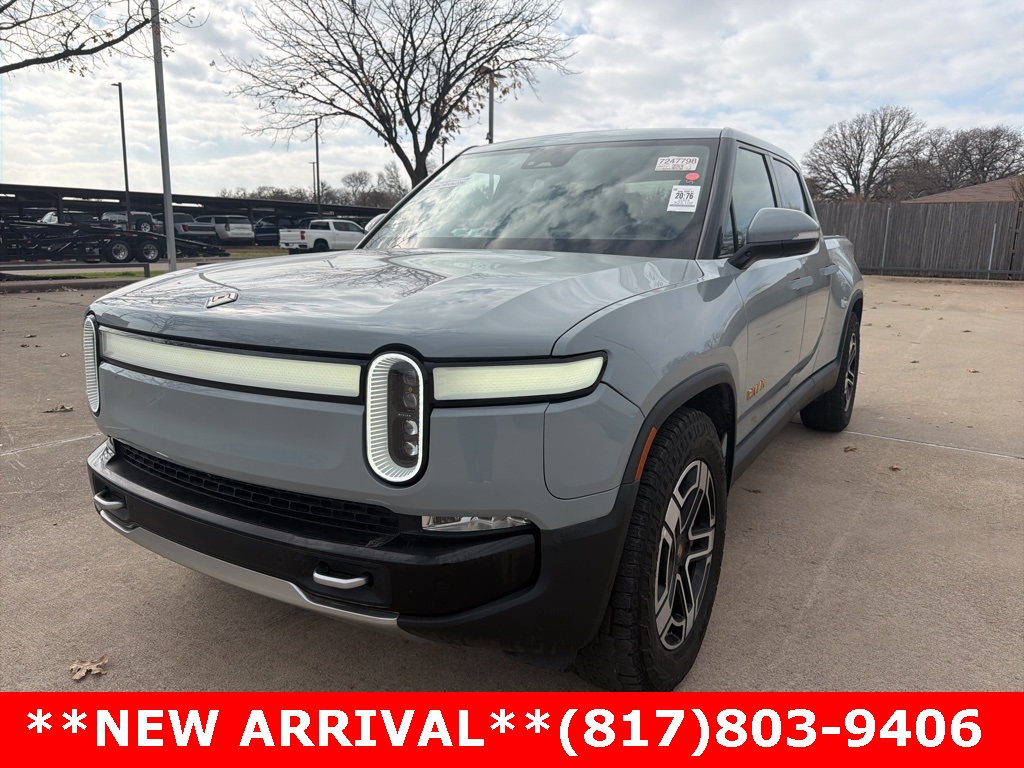 2023 Rivian R1T Adventure's photo