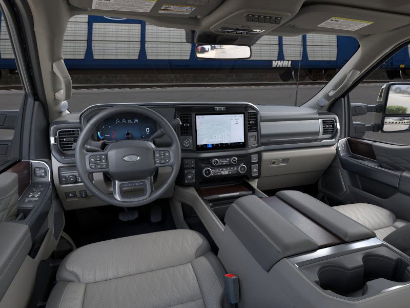 2026 Ford F-350 Platinum photo 4