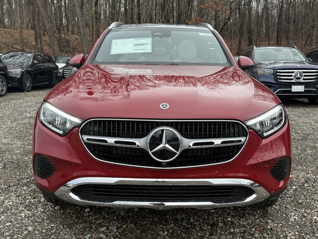 2026 Mercedes Benz GLC 300 4MATIC photo 2