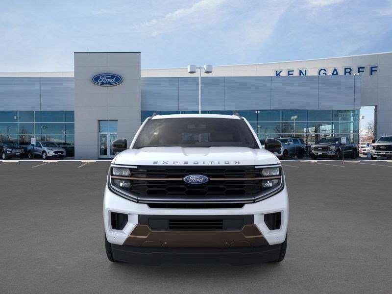 2025 Ford Expedition King Ranch MAX photo 4