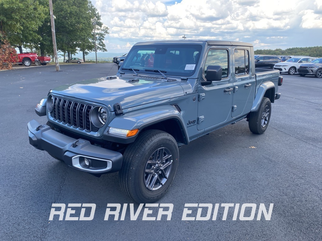 2025 Jeep Gladiator Sport S's photo