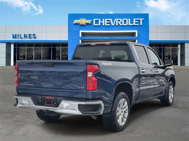 2023 Chevrolet Silverado 1500 High Country Sport photo 4