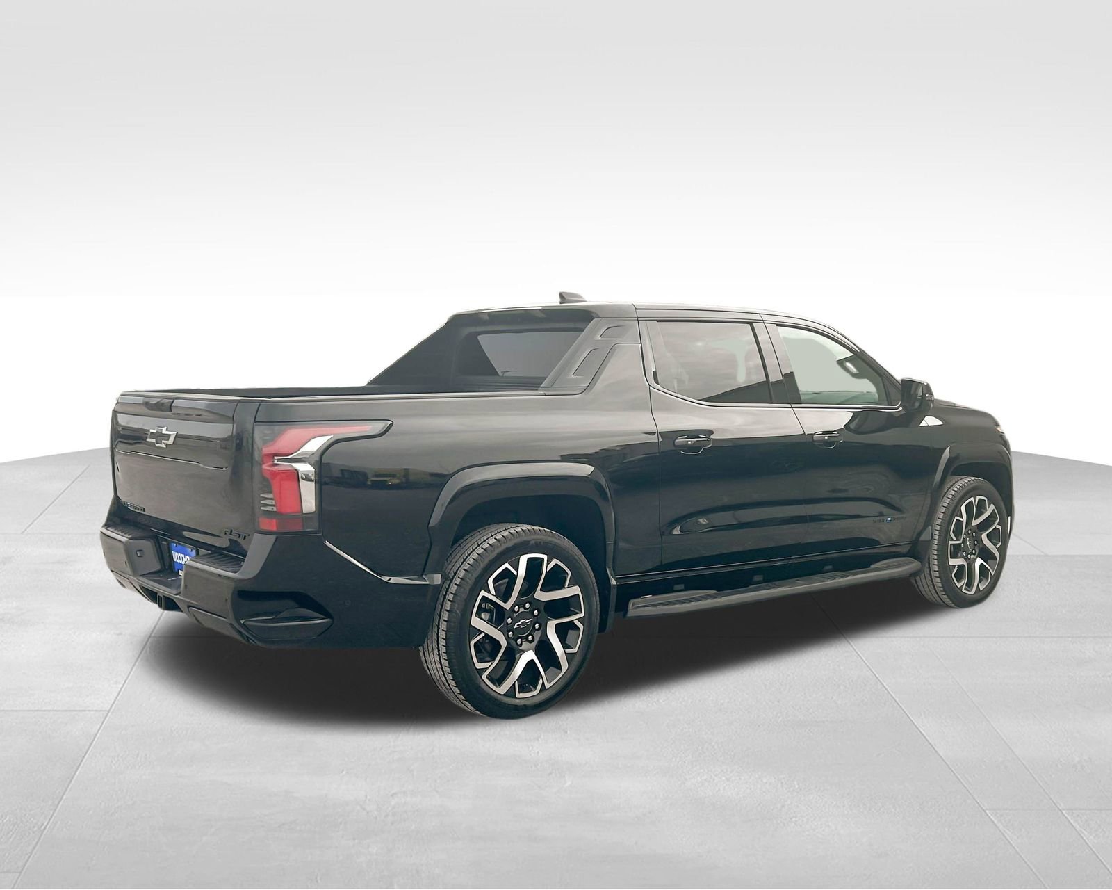 2025 Chevrolet Silverado EV RST photo 5