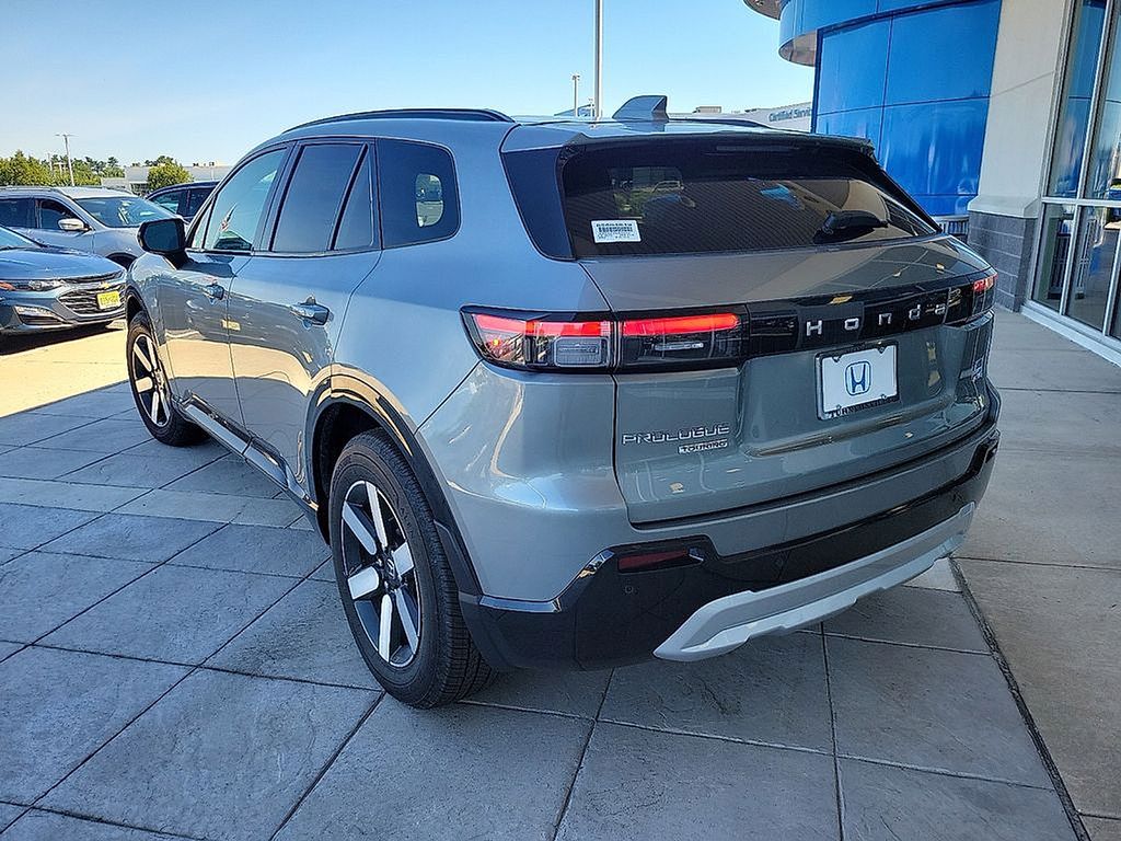 2025 Honda Prologue Touring photo 3