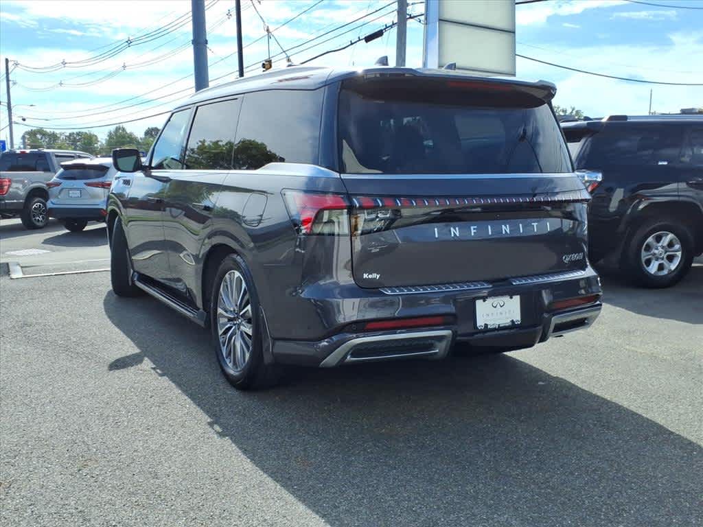 2025 Infiniti QX80 Luxe photo 6
