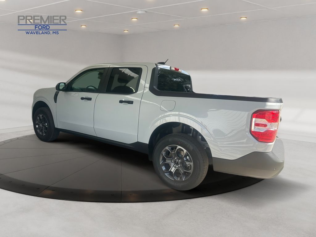 2025 Ford Maverick XLT photo 3