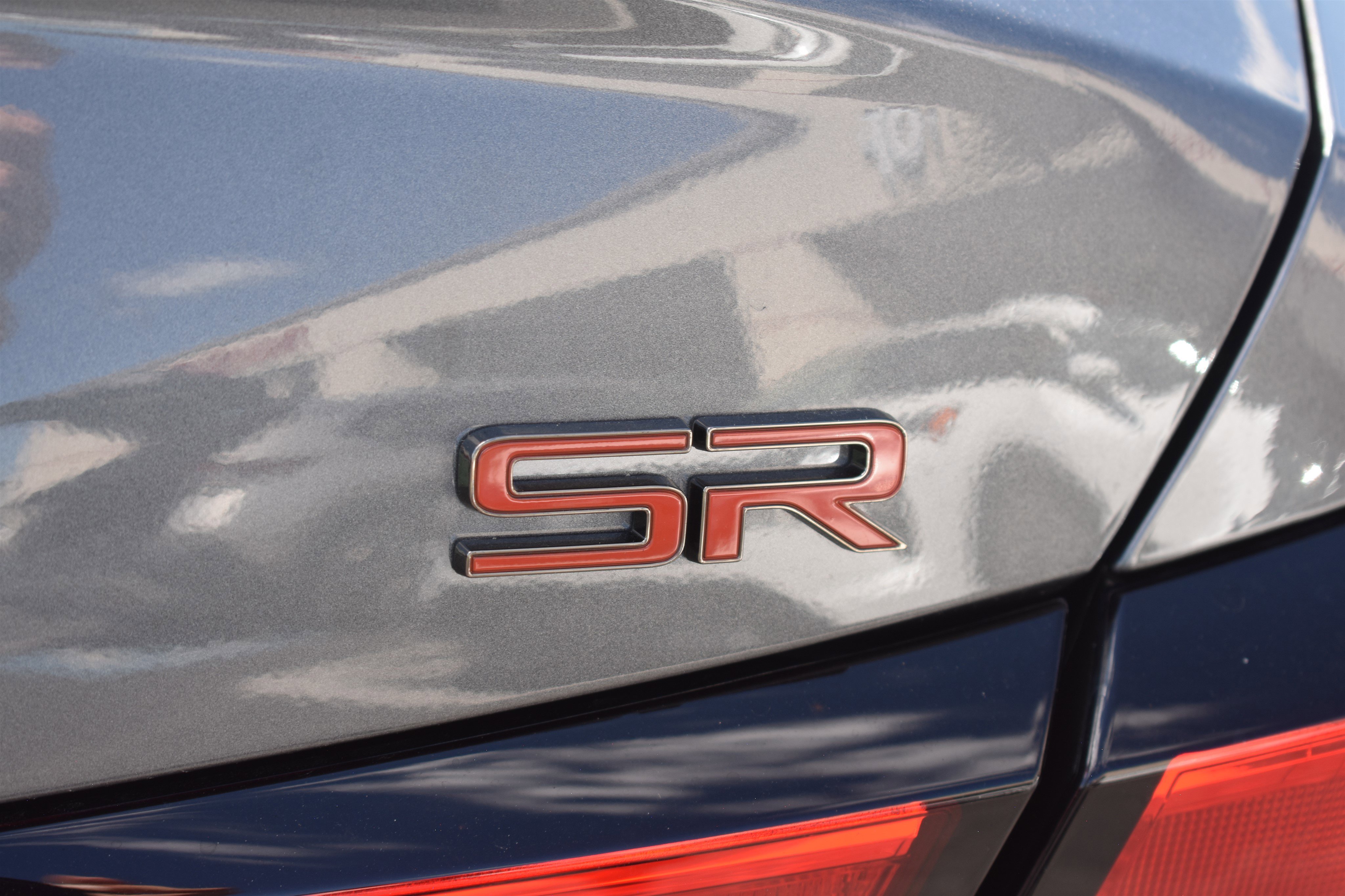 2025 Nissan Altima SR photo 3