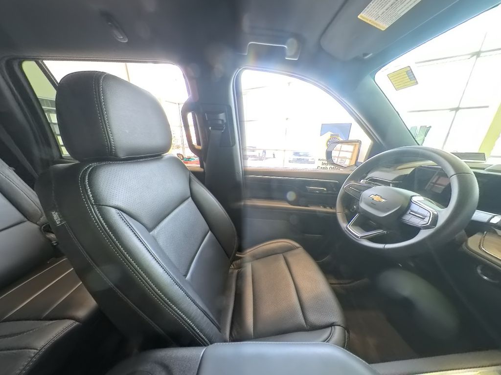 2025 Chevrolet Tahoe LS photo 27