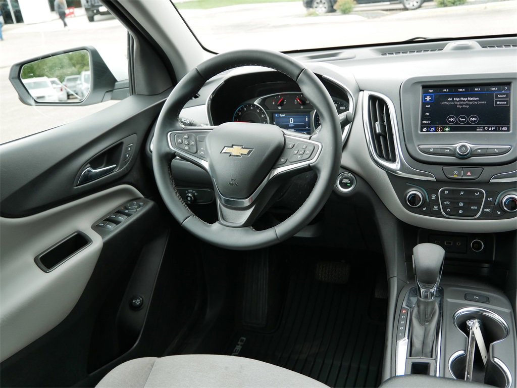 2024 Chevrolet Equinox LT photo 11
