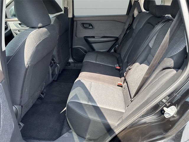 2021 Nissan Rogue S photo 18