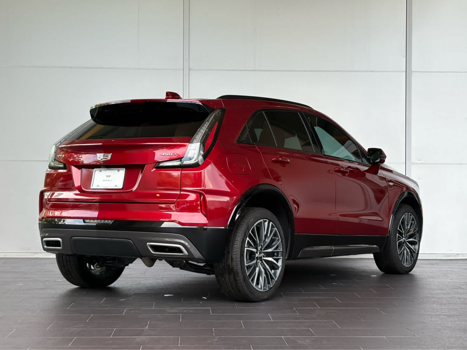 2025 Cadillac XT4 Sport photo 3