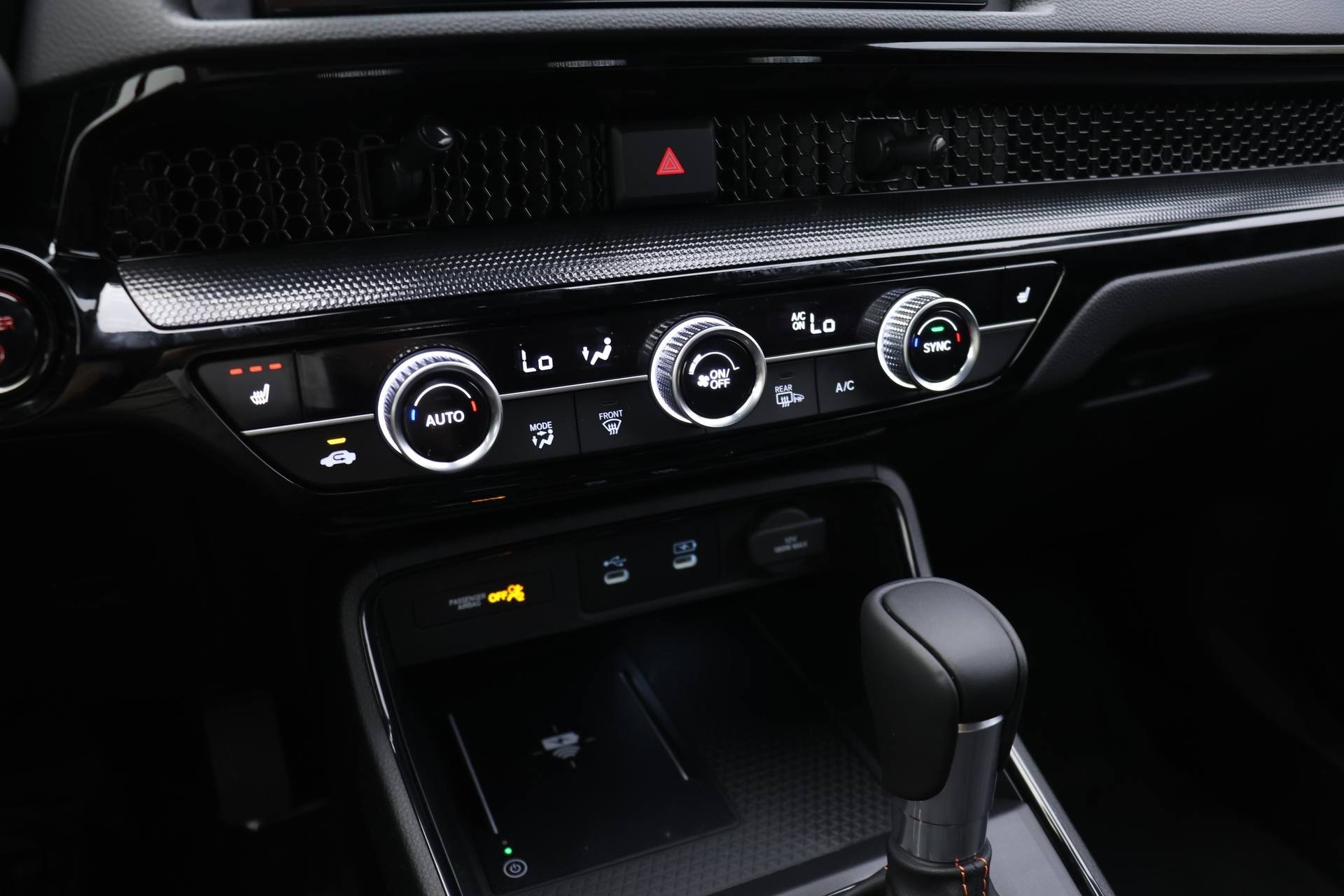 2026 Honda CR-V Hybrid Sport Touring photo 4