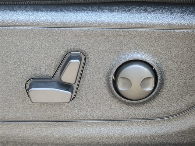 2026 Ram 1500 Rebel photo 21